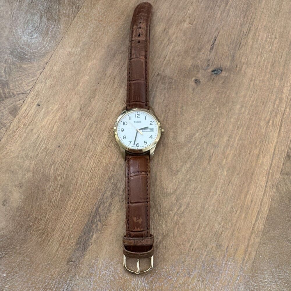 Timex Men's South Street Day Date Gold Tone Brown Leather Watch T2N065